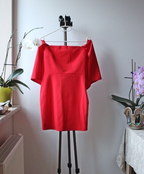 ASOS czerwona sukienka hiszpanka elegancka na wesele S M przyjęcie