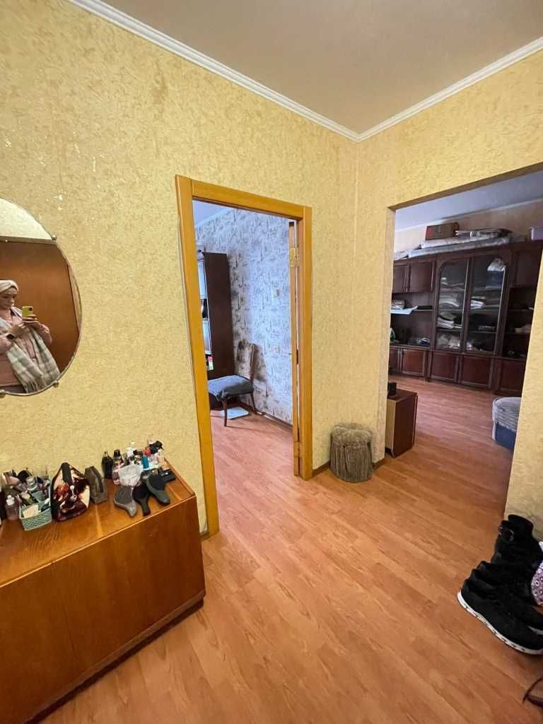 Продаж 2-х кімнатної  квартири на Садах-2. №13932