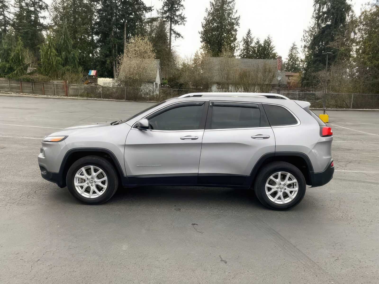 2018 Jeep Cherokee 4x4 Latitude