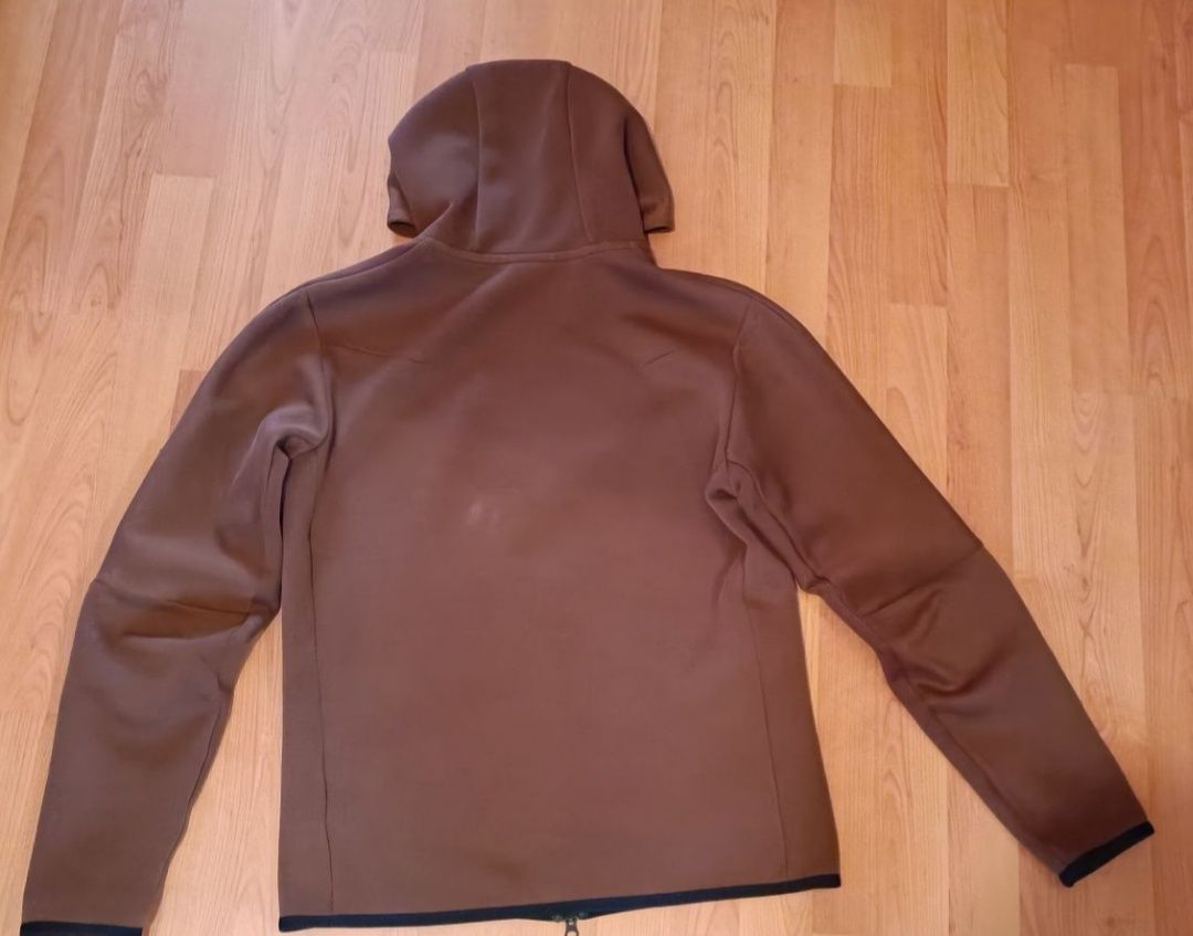 Nike tech fleece
