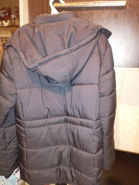 Продам зимову чоловічу куртку