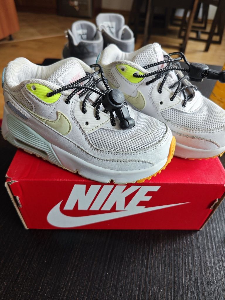 Buty dziecięce Nike air max rozmiar 26