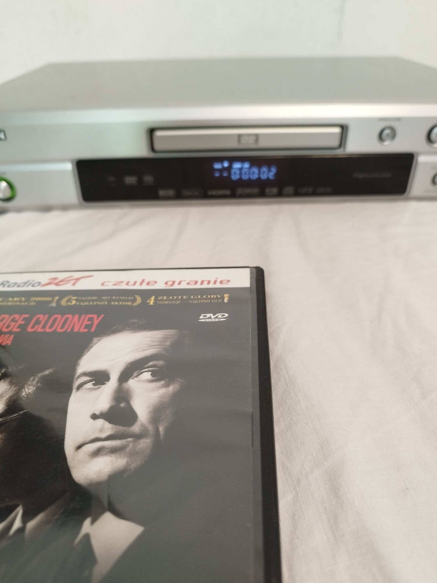 DVD Denon 1930 czyta