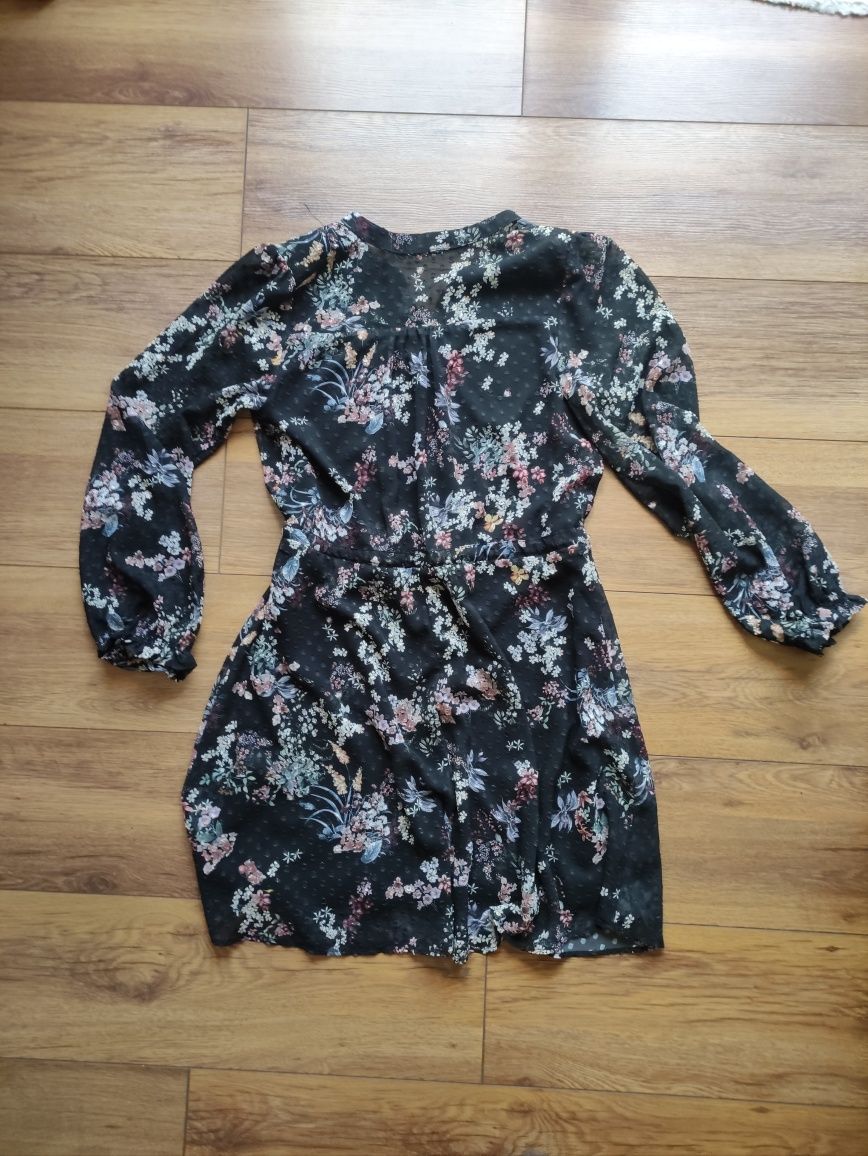 Sukienka Reserved 36 - 38, S czarna kwiaty letnia elegancka