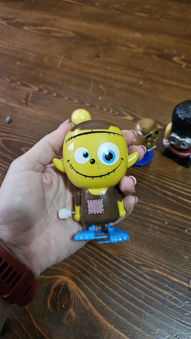 Zestaw figurek Minionki Czesio i Pan Kupa
