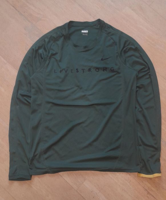 Лонгслів Nike спортивний