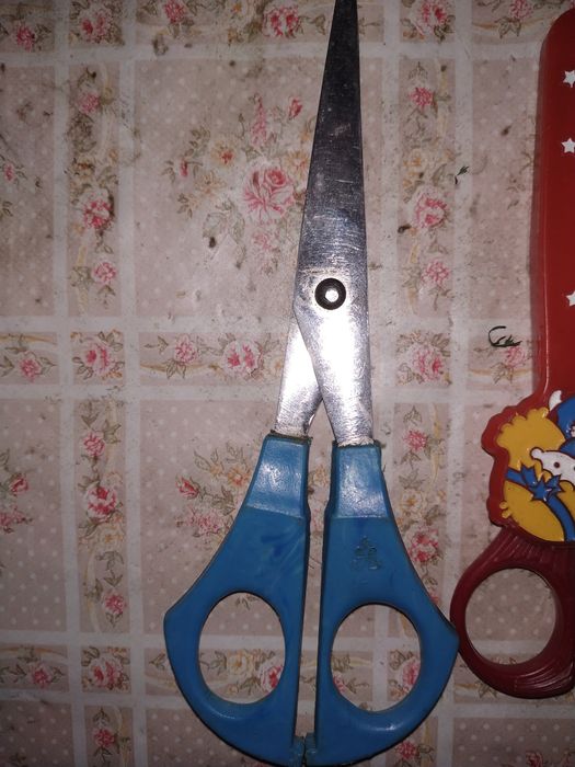 Продам ножницы СССР и Новую открывачку