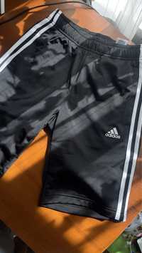 Чоловічі шорти Adidas