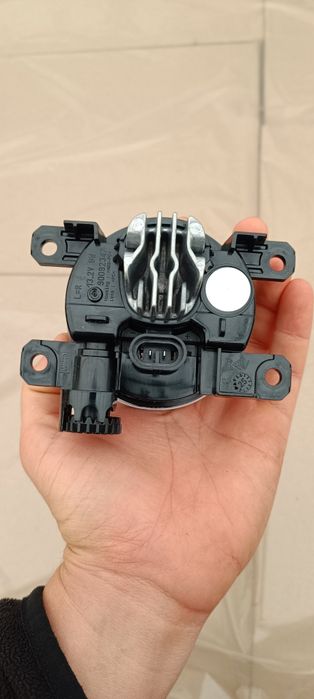 Нові Протитуманні фари Valeo 90092347 LED Peugeot  Alfa Romeo, Maserat