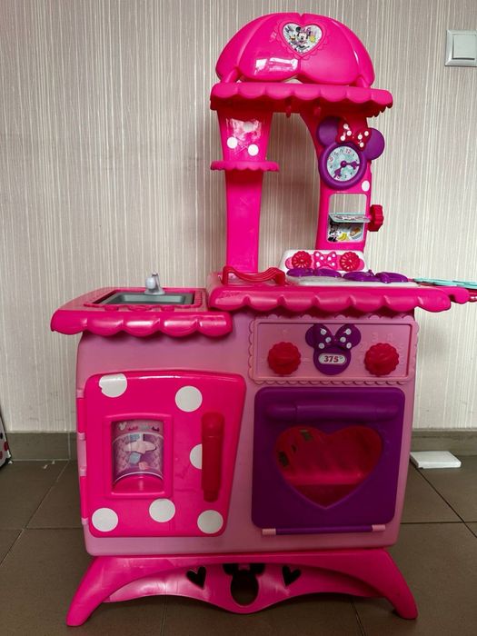 Дитячі кухні , дерев’яні та пластикові