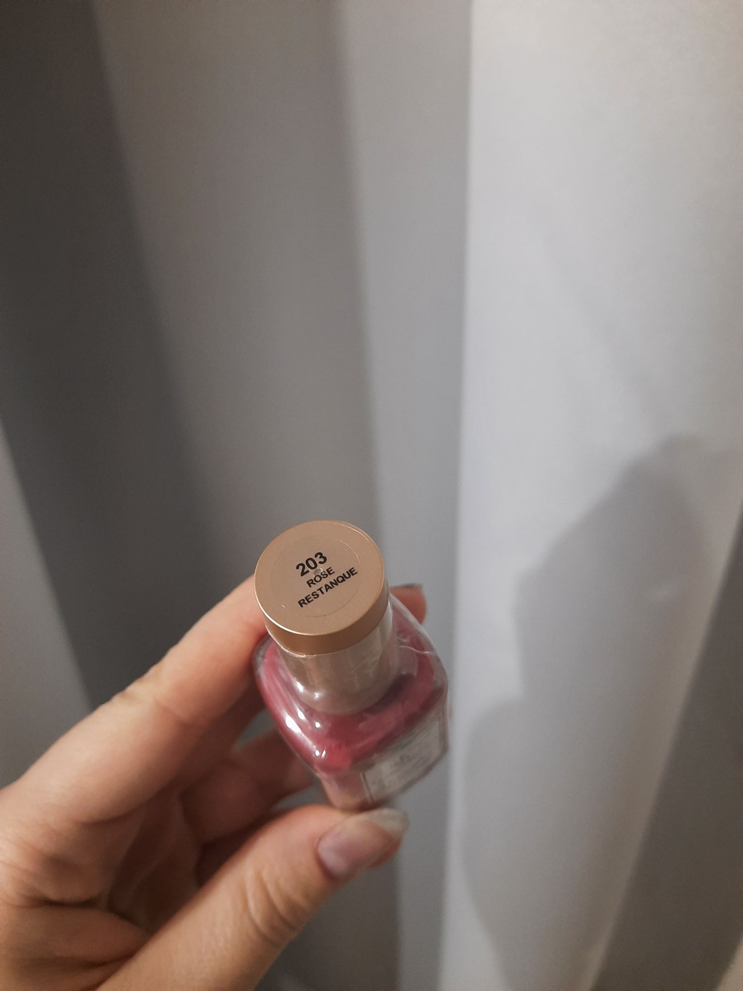 Nowy czerwony lakier do paznokci la provencale le vernis solaire rise