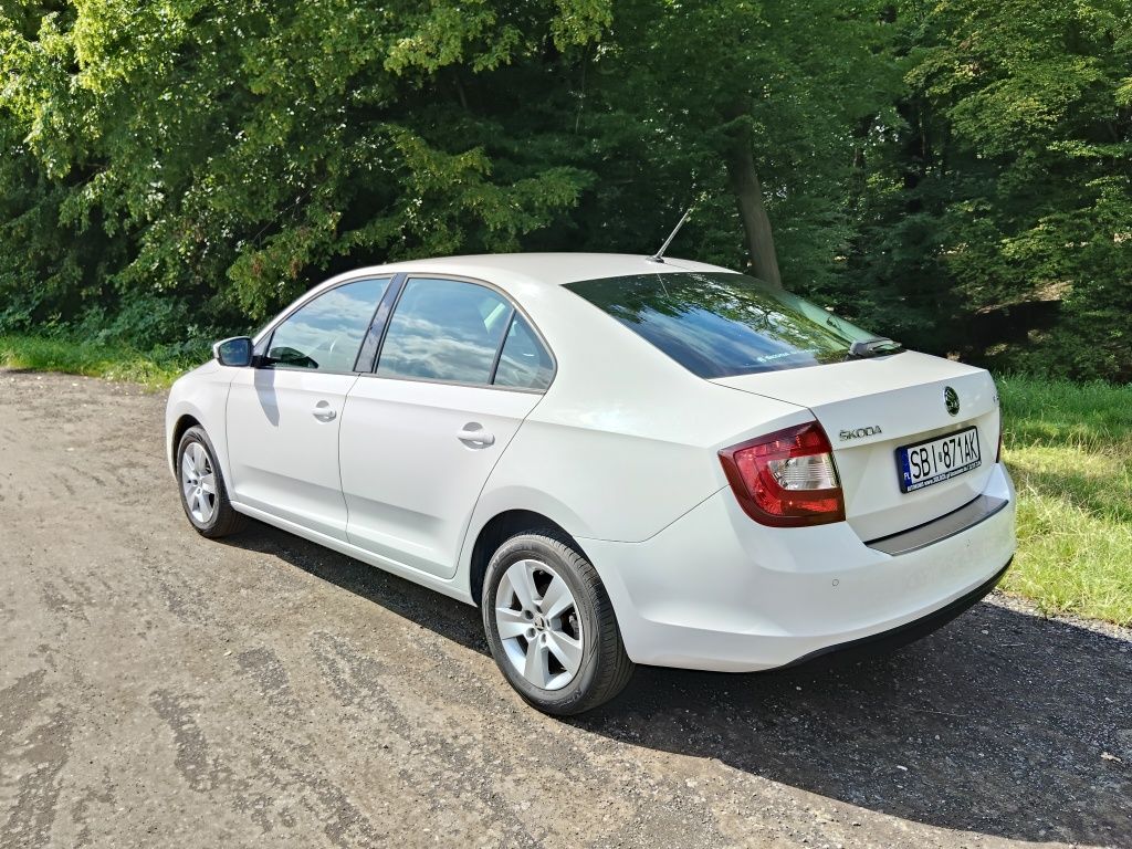 Skoda Rapid 1.0 TSI 110 KM (niski przebieg)