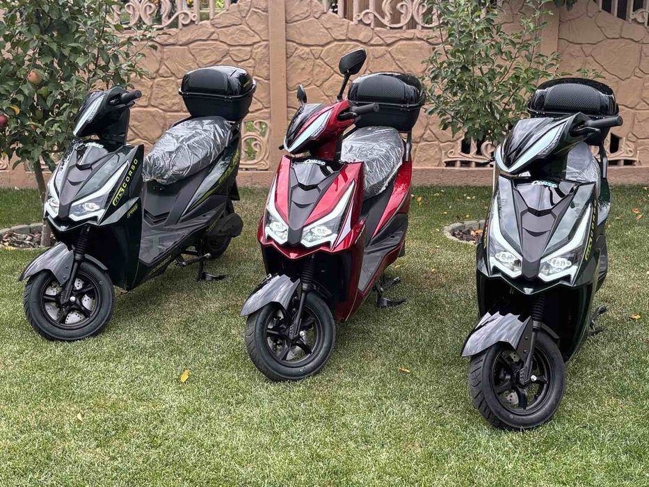 Електроскутер Corso GTS RR Pro 1500W 72V/32Ah батареї ЛІТІЙ-ЗАЛІЗО-ФОС