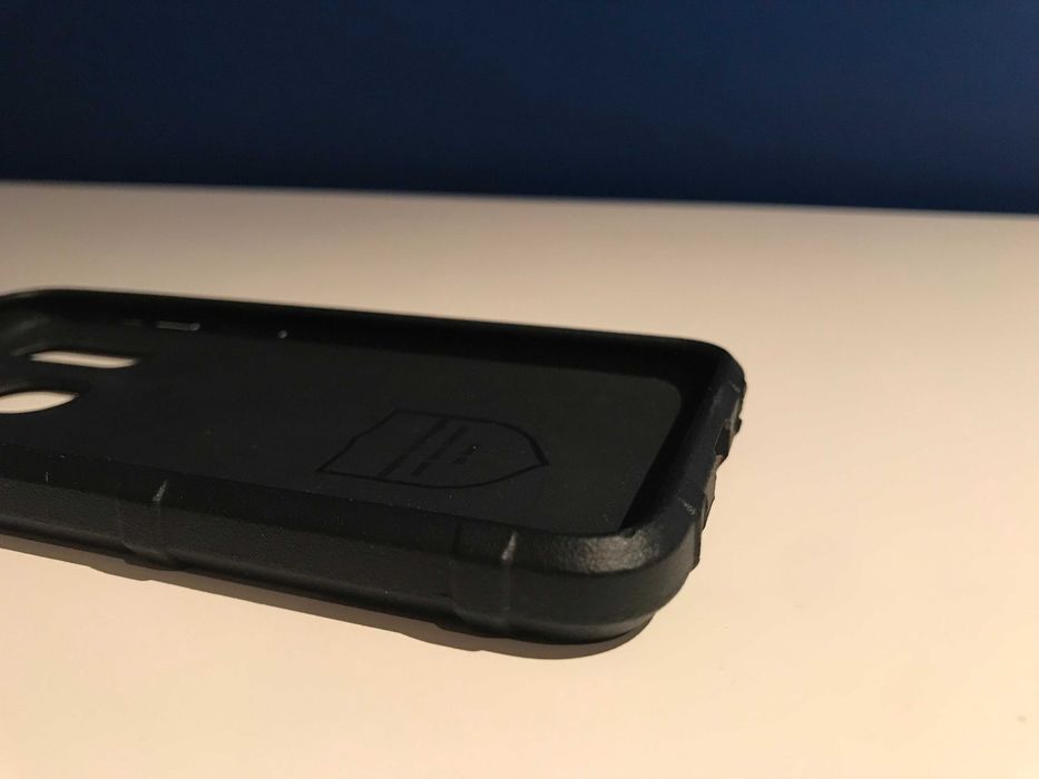 Etui na telefon komórkowy