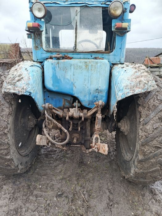 Продам запчастини для мтз