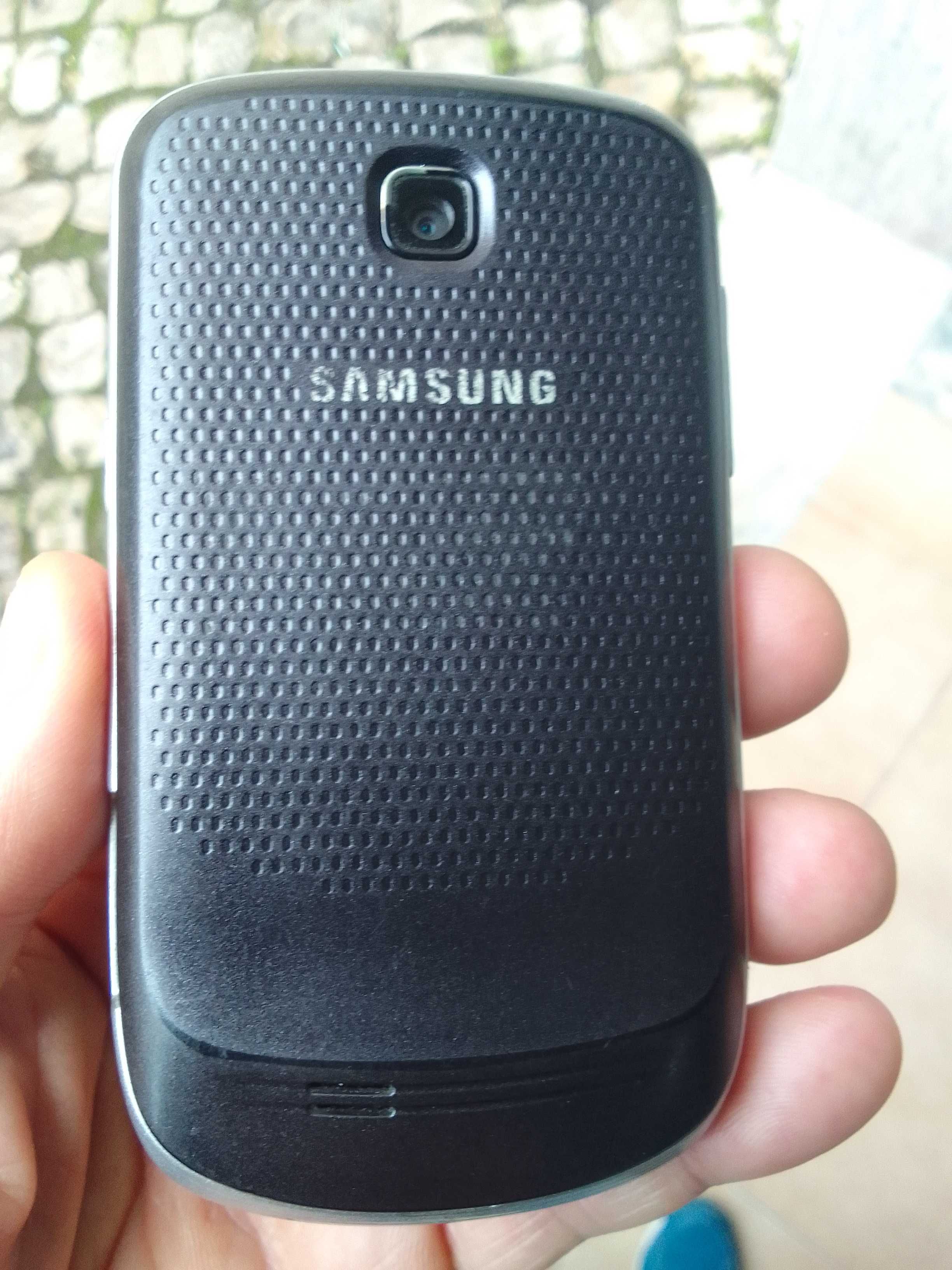 Telemóvel Samsung Galaxy Mini, Estimado