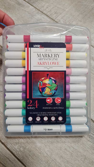 Набір акрилових маркерів Loozz Art.