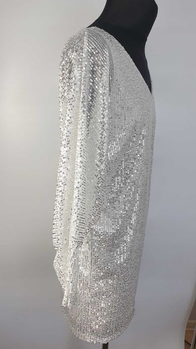Elegancka Wizytowa Błyszcząca SUKIENKA w Cekiny rozmiar xl /xxl biała