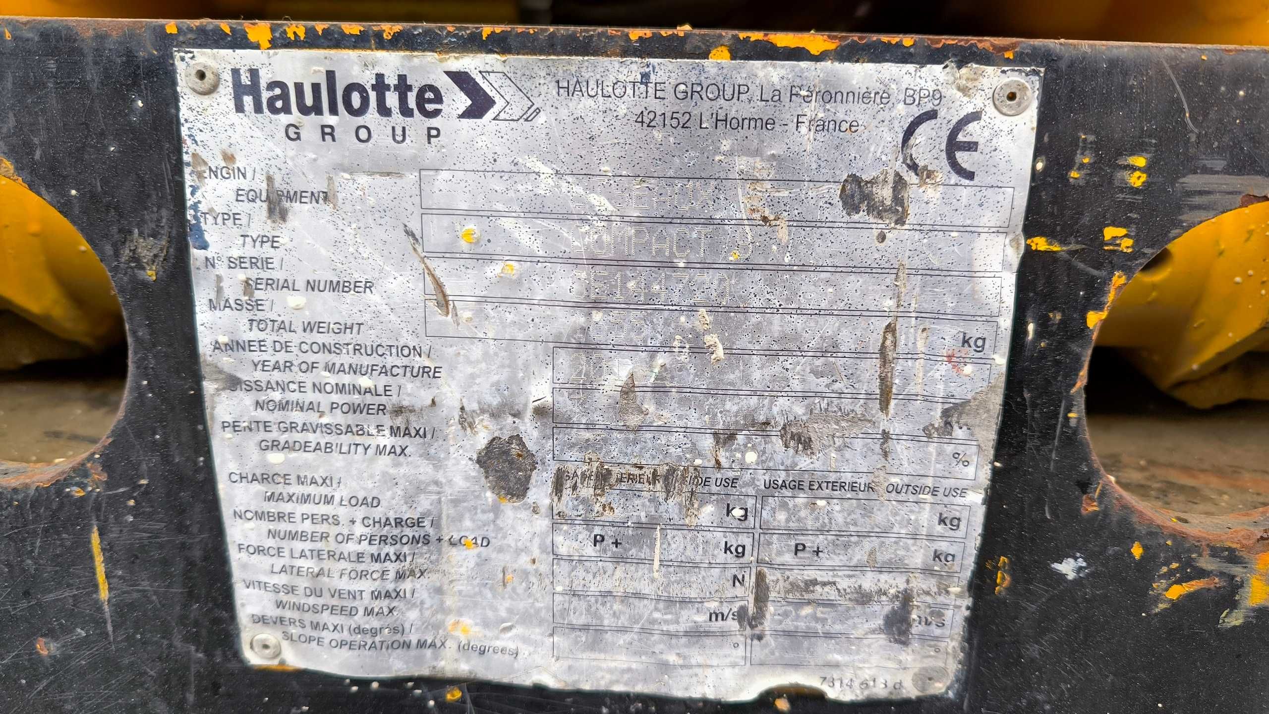 Podnośnik nożycowy Haulotte Compact 8 rok 201 cena 19500 netto