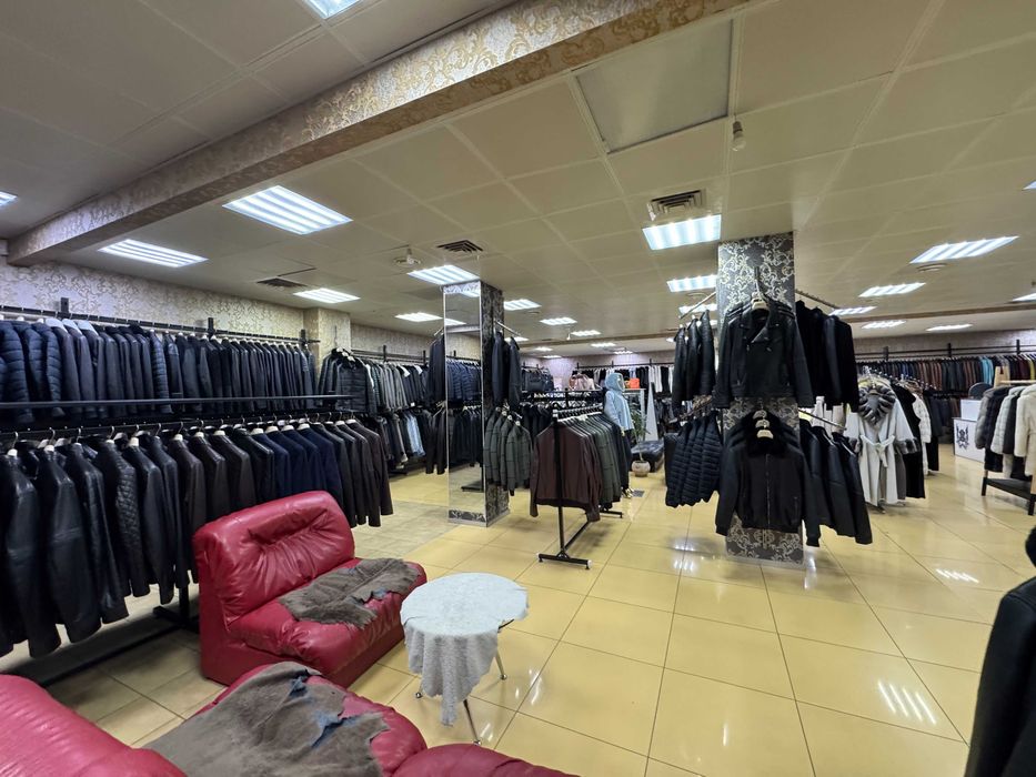 Фасадне приміщення в центрі по бул. Шевченка