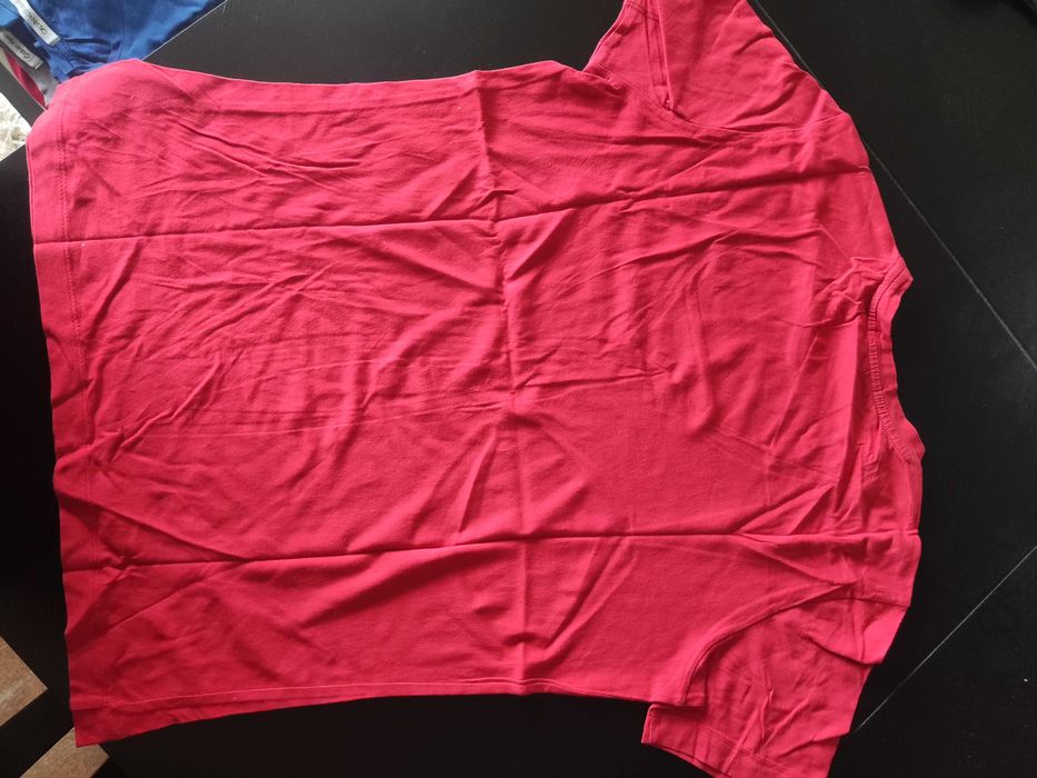 T-shirt Calvin Klein vermelha