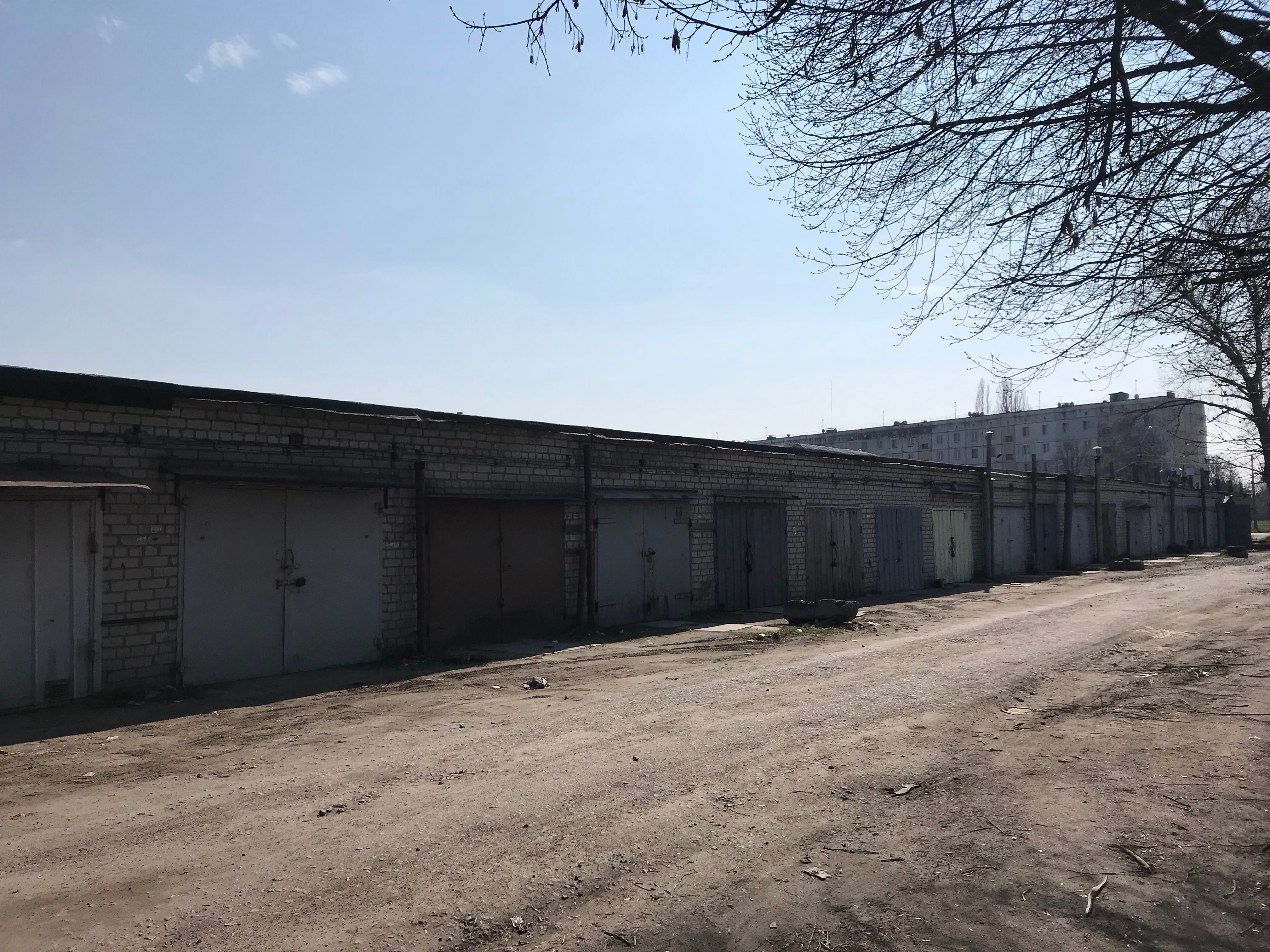 Продам гараж на Московской