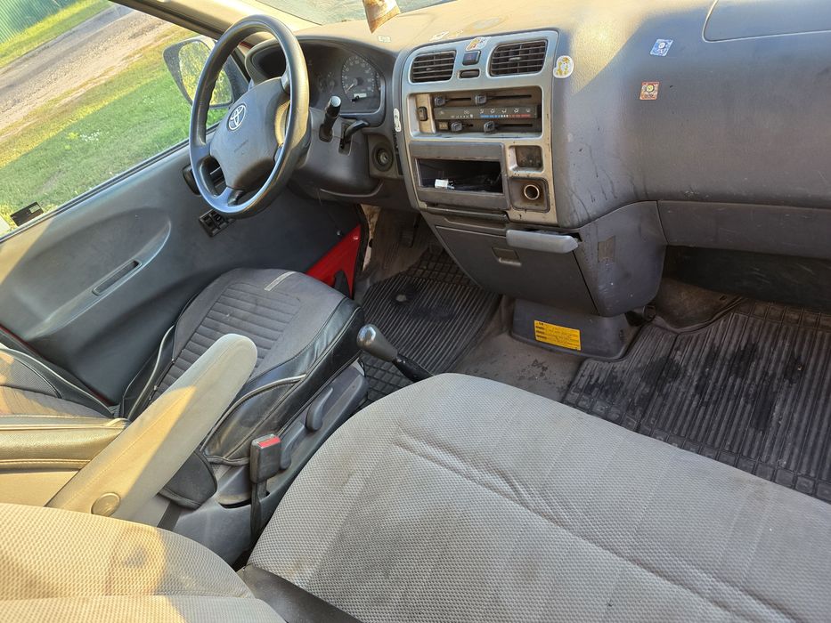 Сидіння Toyota HIACE 2.5