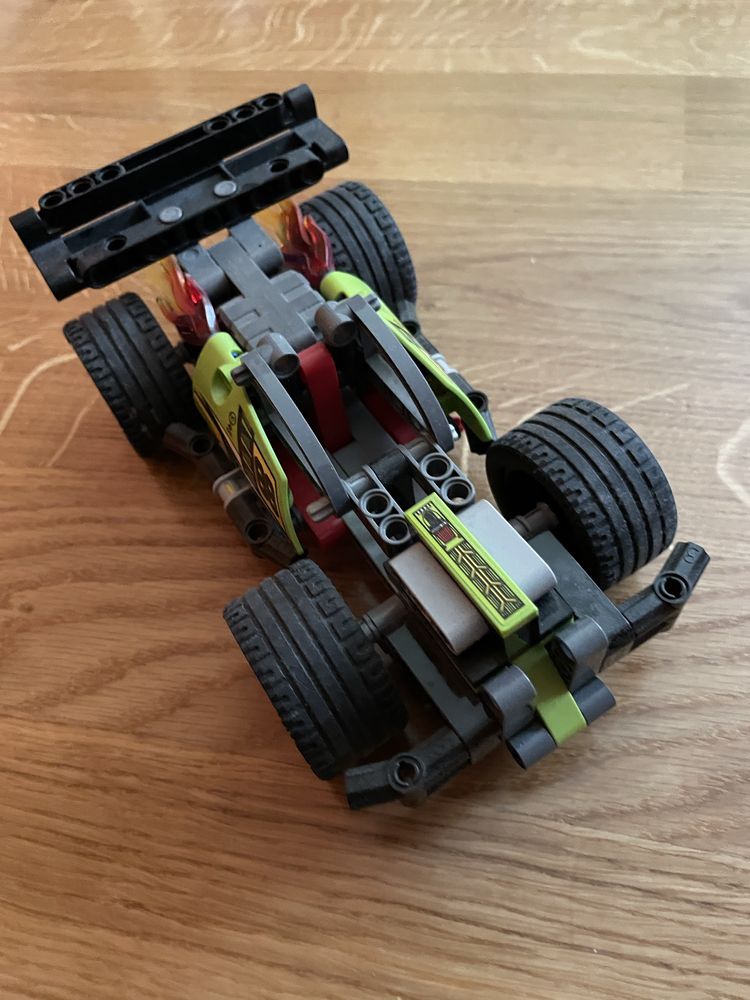 Lego technic trzy auta