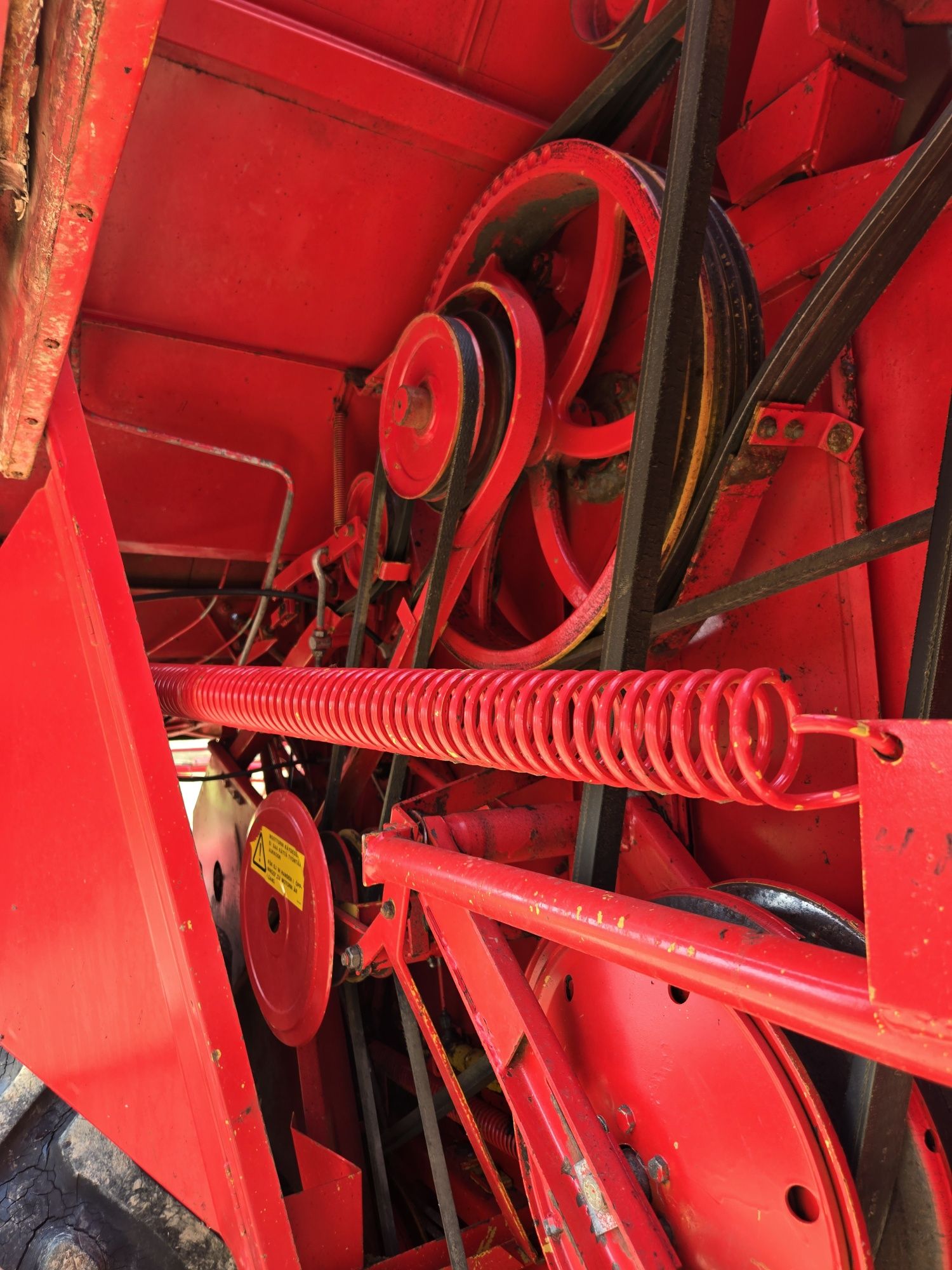 Kombajn  zbożowy Massey Ferguson 20 / 16 / Sampo 680 / Dominator 48