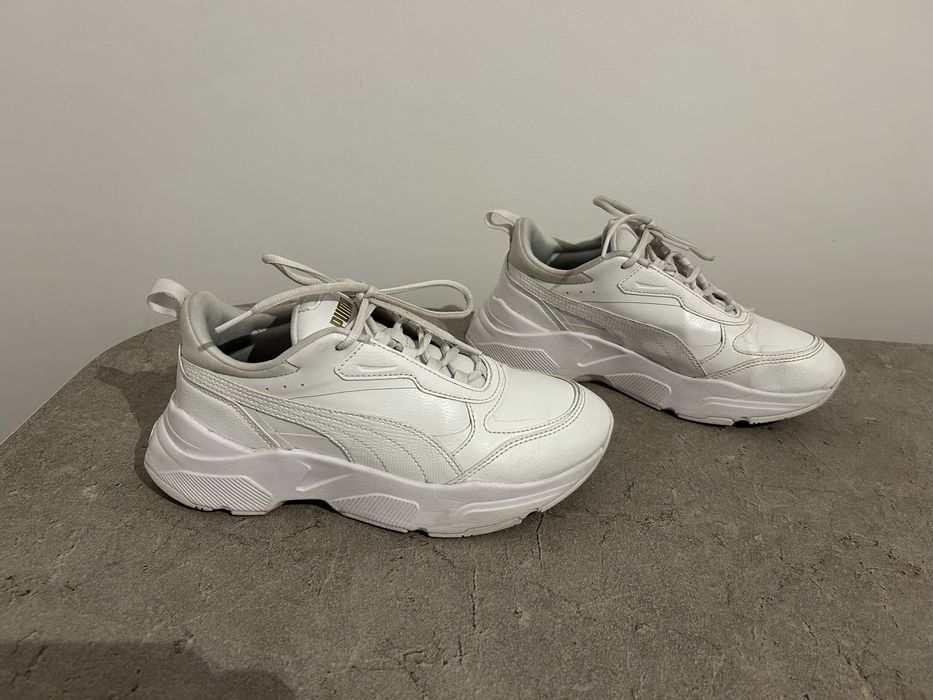 Białe sneakersy Puma  38 wkladka 24 cm