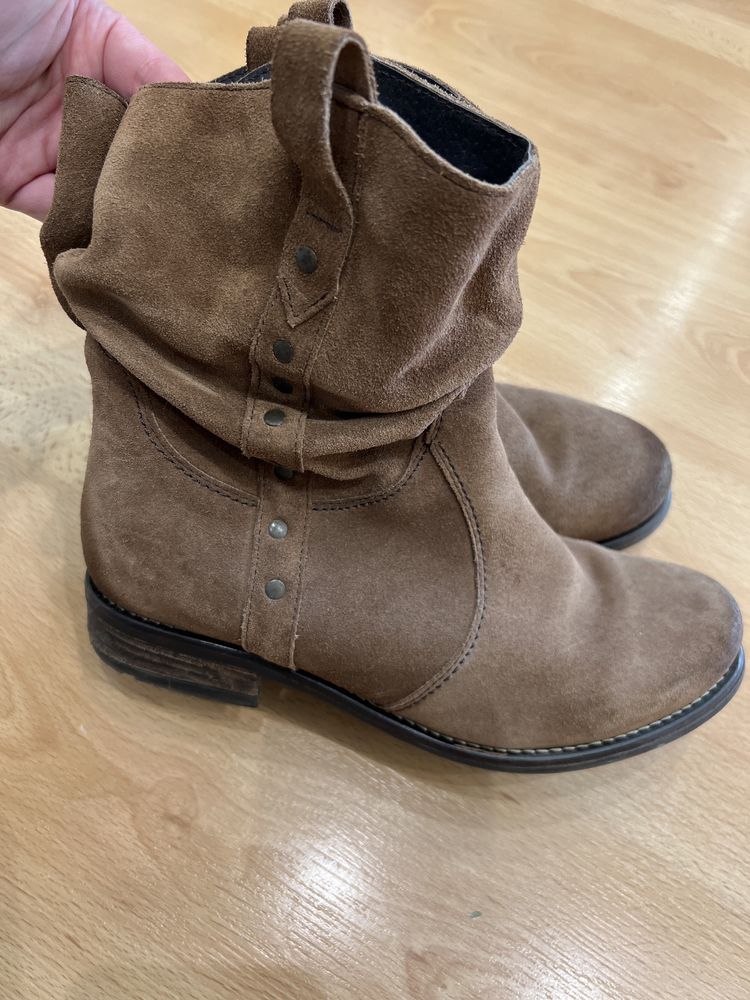 Botas camurça 39