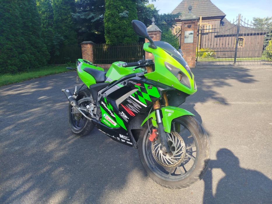 RIEJU w pełni sprawne całe na części am6, plastiki, rama, koła