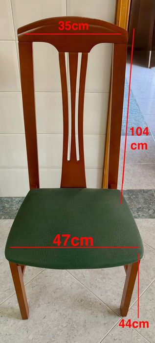 6 Cadeiras de Madeira