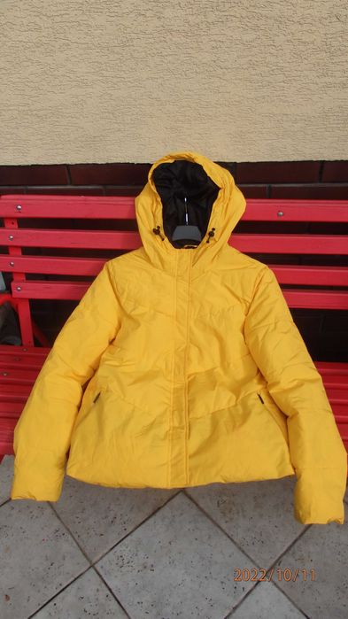 Kurtka zimowa damska - firmy Cropp -  rozmiar L