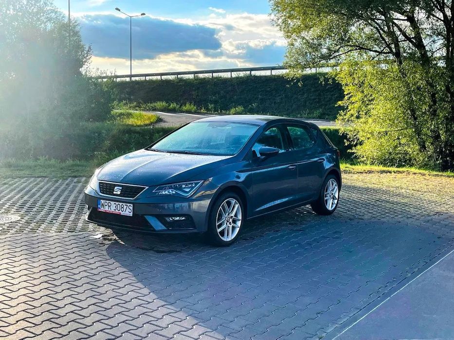 Seat Leon Seat Leon 1.5 TGI DSG, 2020, Benzyna + CNG, niski przebieg 35 300 km