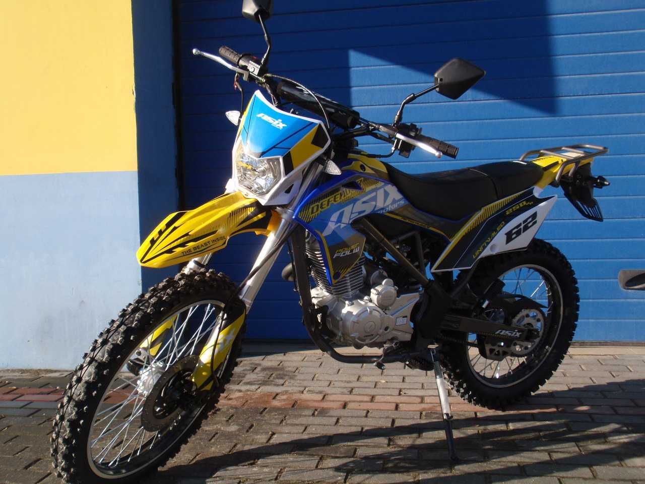 Cross 300 / Defender,ASIX, KXD, XMOTOS,/ Siedlce-Janowska 32 /