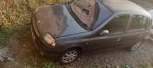 Renault Clio  99