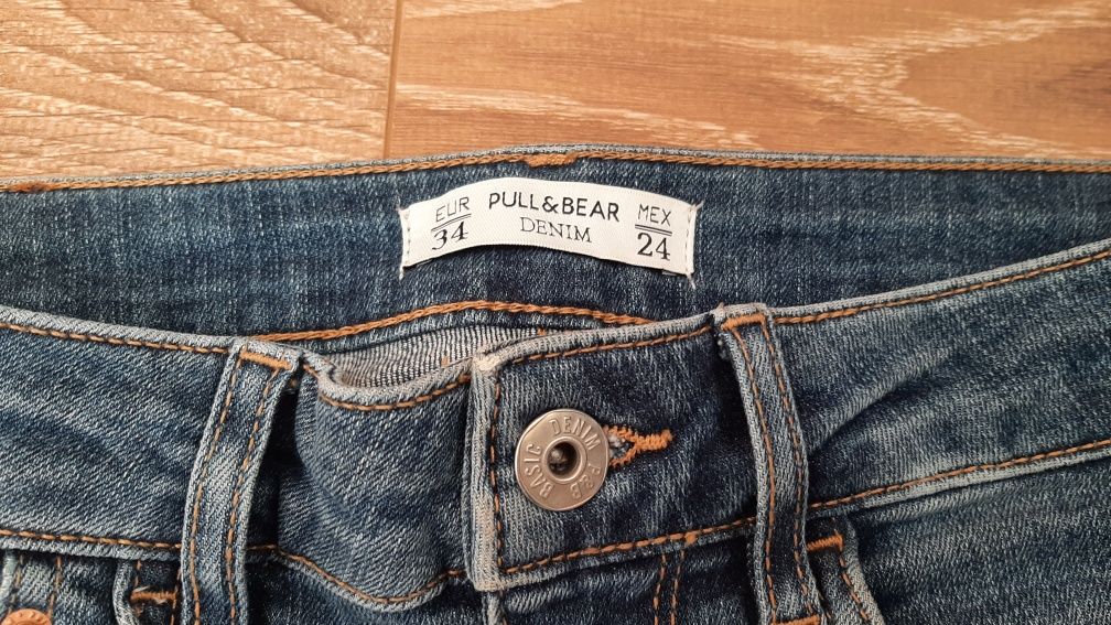 Jeansy z dziurami Pull&Bear 34/XS