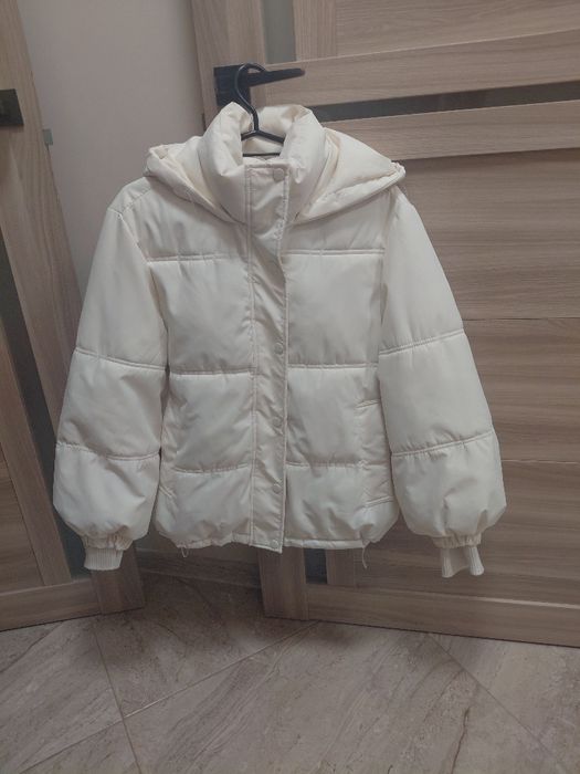 Куртка жіноча весна-осінь біла