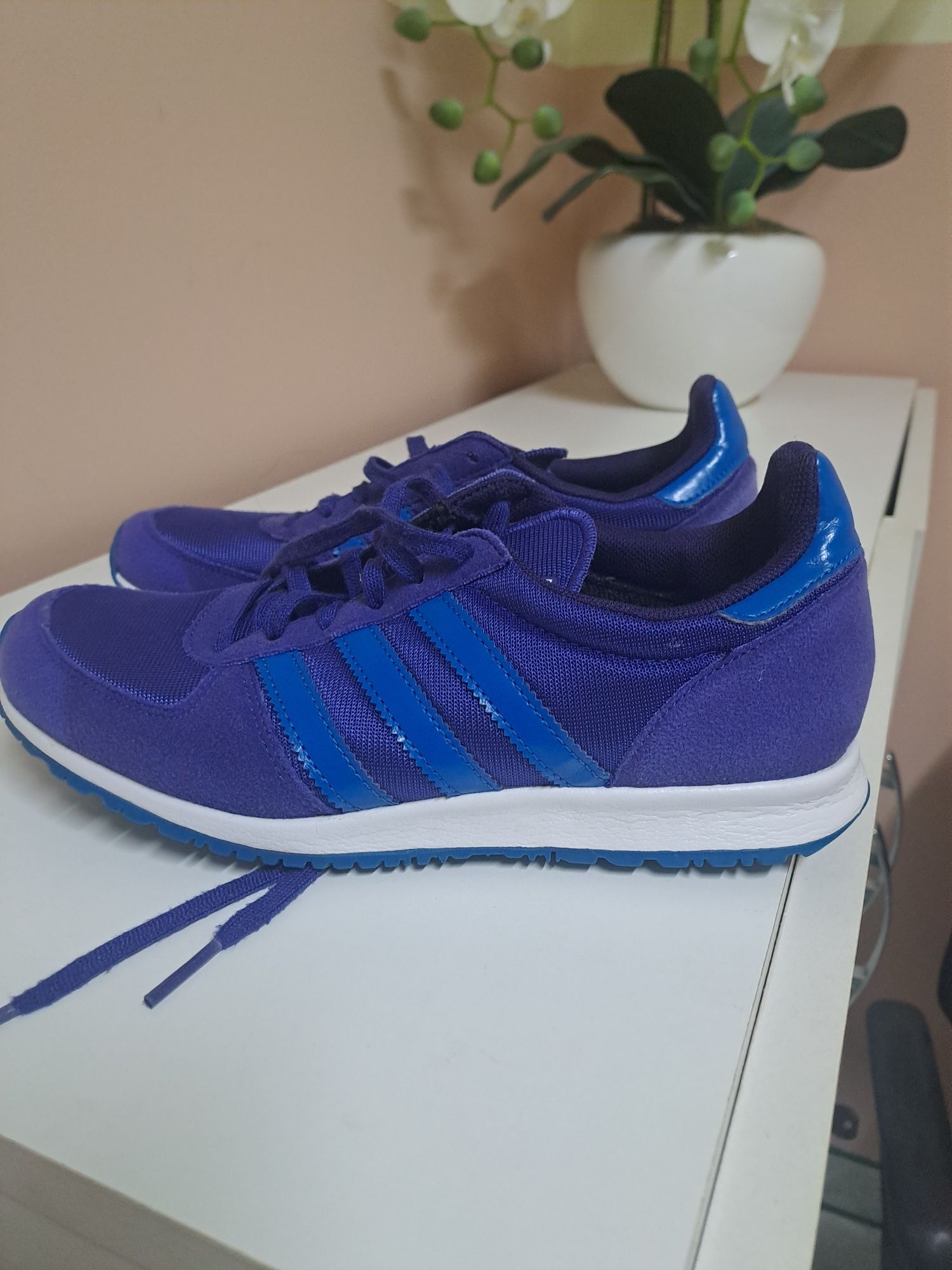 Buty damskie sportowe Adidas