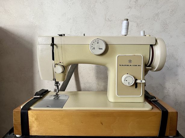 Швейная машинка Чайка - 132 М