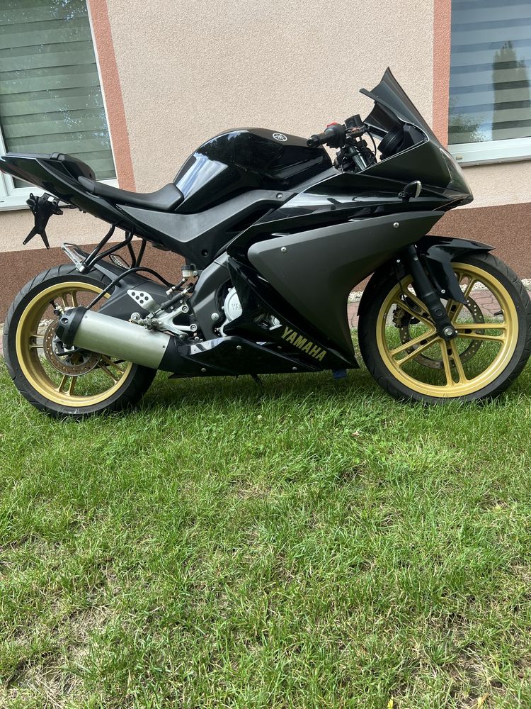 Yamaha yzf r125 uszkodzona 2010r