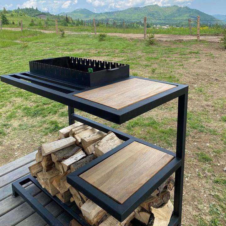 Мангал Loft с подставкой для дров, столиком и съемной жаровней SHOPPAN