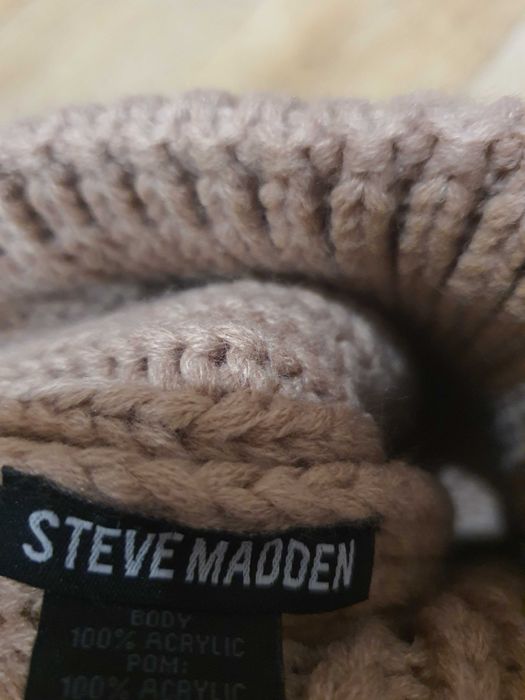 Czapka pudrowy róż Steve Madden ciepła