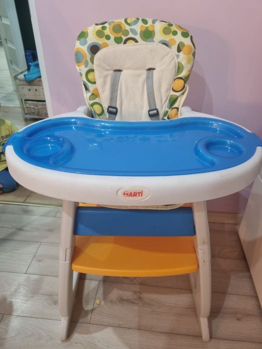 Fotelik do karmienia