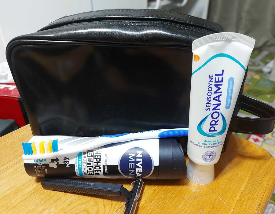 Сумка барсетка косметичка мужская черная.