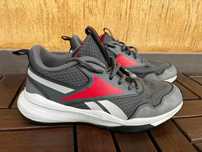 Buty młodzieżowe Reebok GW0039 XT Sprinter 2.0 szare rozmiar 35 (23cm)