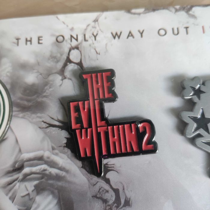 Pins Oficiais The Evil Within 2