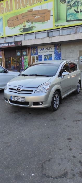 Продам Toyota Corolla Verso 2005 , 2.0 D