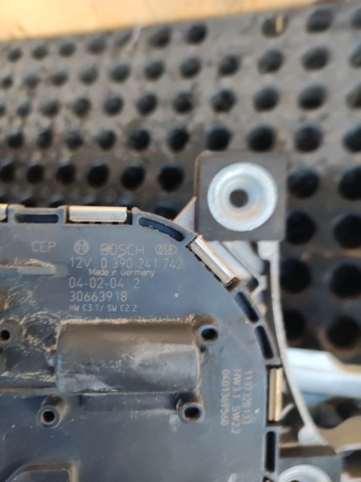 Mechanizm wycieraczek przód Volvo V50 S40ll C30